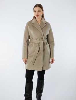 Пальто полушерстяное укороченное с английским воротником и поясом