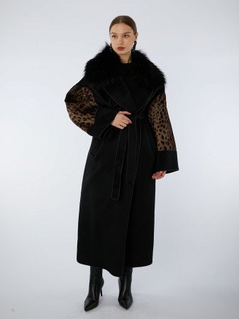 Демисезонное пальто со съемным мехом лисы и комбинированное кожей