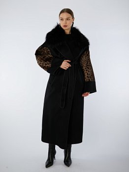 Демисезонное пальто со съемным мехом лисы и комбинированное кожей