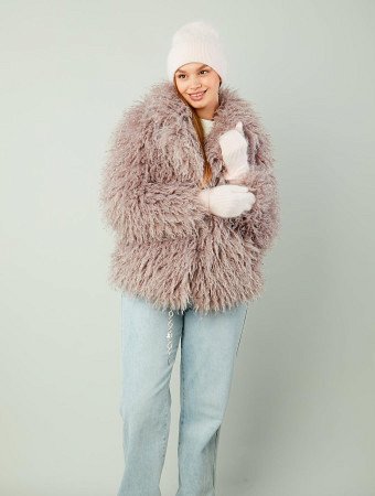 Короткая шуба из эколамы