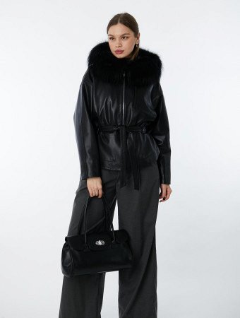 Утепленная куртка из натуральной кожи с капюшоном