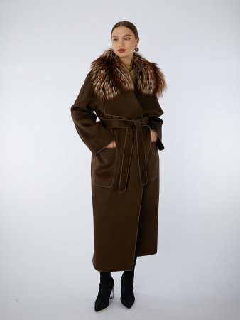 Демисезонное пальто со съемным мехом лисы