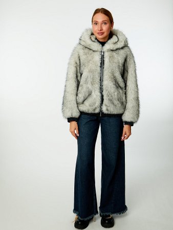 Куртка-бомбер с капюшоном из экомеха