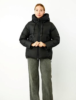 Пуховик укороченный с капюшоном