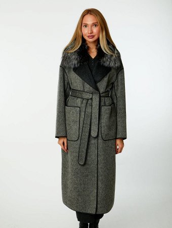 Стильное пальто из кашемира