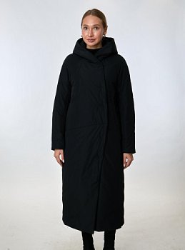 Длинный пуховик с капюшоном