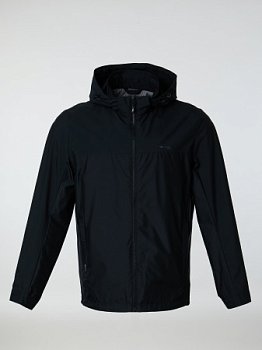 Ветровка мужская с капюшоном