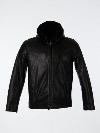 Укороченная куртка из кожи на меху