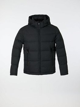 Пуховик укороченный с капюшоном