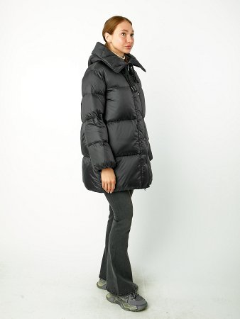 Стильный пуховик с капюшоном