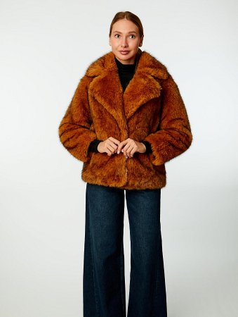 Укороченная шуба из экомеха