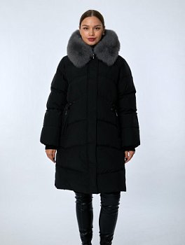 Пуховик женский стёганый с капюшоном