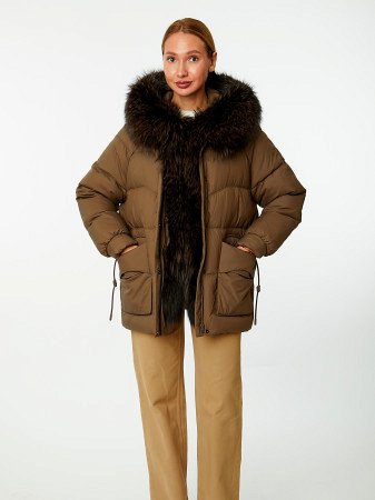 Пуховик женский с натуральным мехом