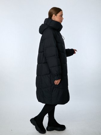 Пуховик женский удлинённый с капюшоном