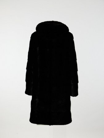 Шуба из меха норки с капюшоном