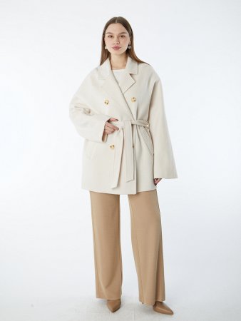 Укороченное пальто из высококачественной шерсти