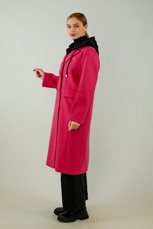 Пальто женское с капюшоном