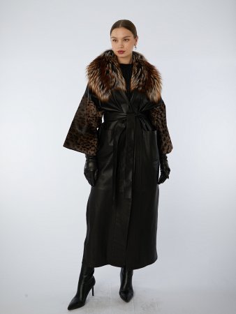 Кожаное пальто со съемным мехом лисы