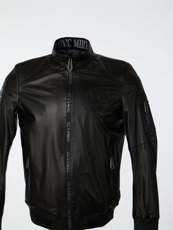 Куртка-бомбер с трикотажной отделкой