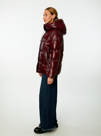 Пуховик женский стёганый с капюшоном