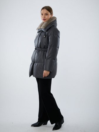 Удлиненная куртка со съемным воротником из меха норки