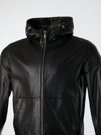 Куртка-бомбер с капюшоном