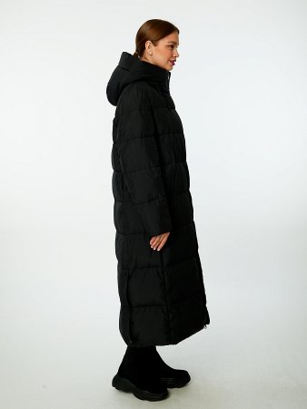 Пуховик женский удлинённый с капюшоном