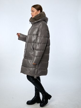 Пуховик женский стёганый с капюшоном