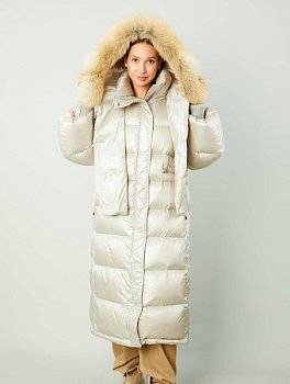 Длинный пуховик с капюшоном и отделкой мехом лисы