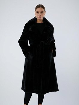 Шуба из меха норки с поясом