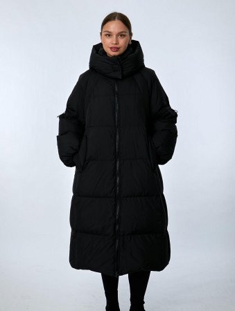 Пуховик женский на пуху с капюшоном