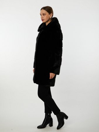 Шуба из меха норки с капюшоном