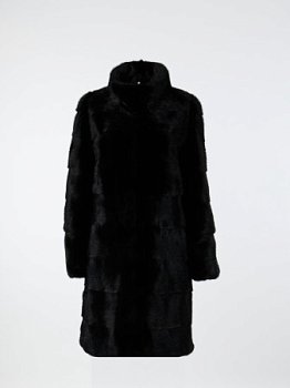 Шуба из меха норки с воротником стойкой