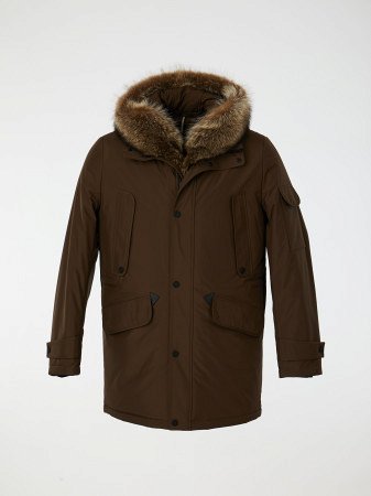 Удлиненный пуховик с капюшоном и отделкой енота