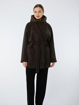 Пальто женское с капюшоном укороченное