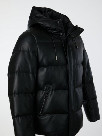 Кожаный пуховик с капюшоном