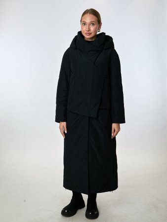 Длинный пуховик с капюшоном