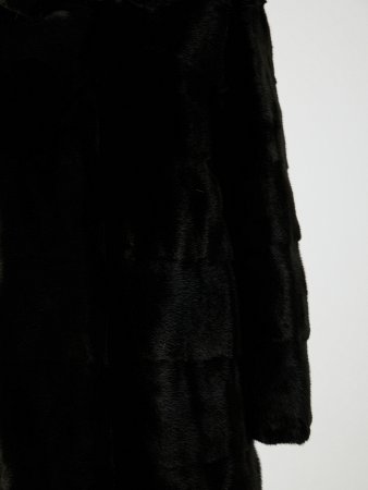 Шуба из меха норки с капюшоном