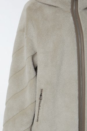 Укороченная экодубленка с капюшоном