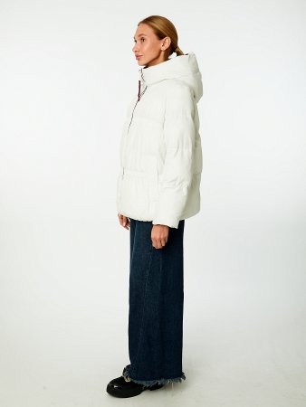 Пуховик женский стёганый с капюшоном