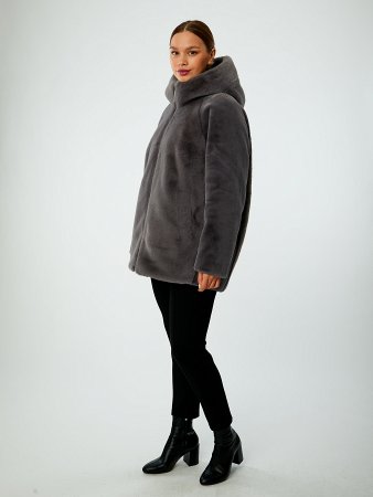 Куртка женская из искусственного меха с капюшоном