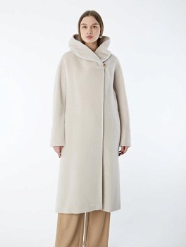 Премиальное пальто с капюшоном и поясом