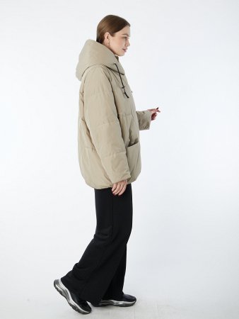 Утепленная куртка с капюшоном