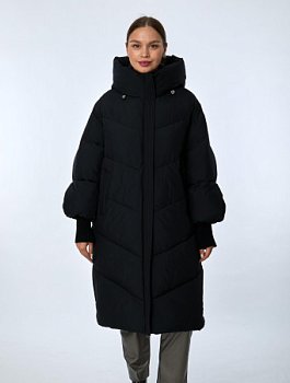 Пуховик женский с капюшоном удлинённый