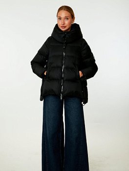 Укороченный пуховик с капюшоном