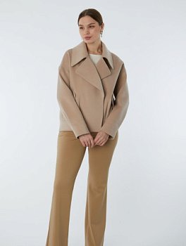 Драповая куртка с английским воротником